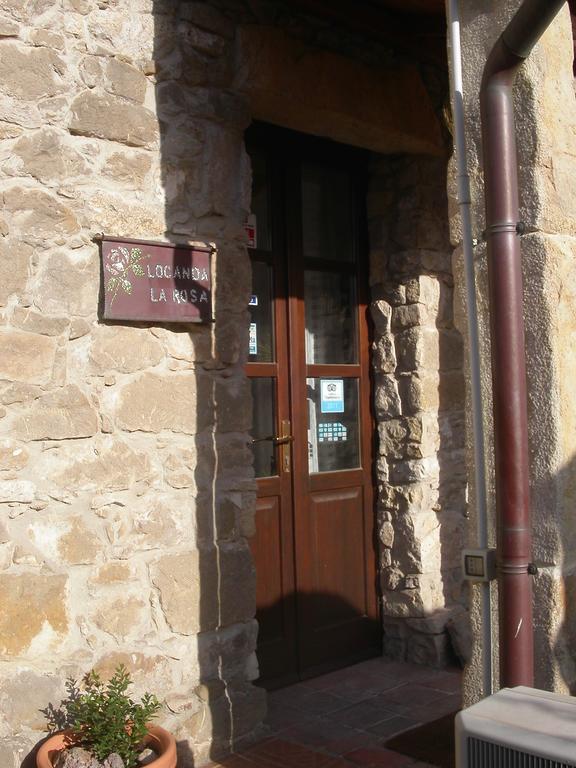 Locanda La Rosa Pauli Arbarei Exterior photo