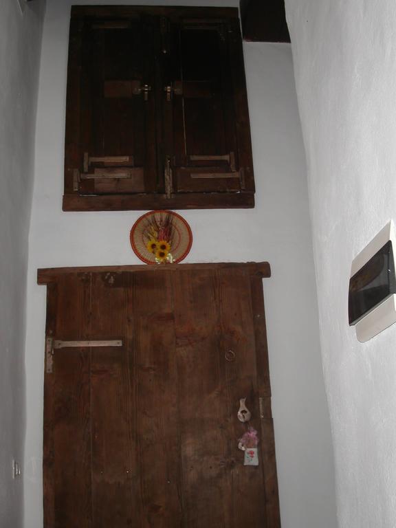 Locanda La Rosa Pauli Arbarei Exterior photo